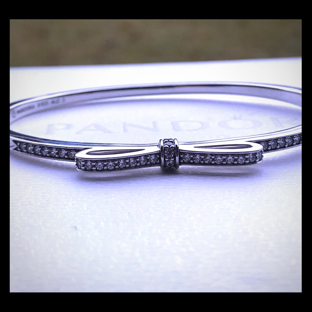 🎀 PANDORA🎀 Bow bracelet